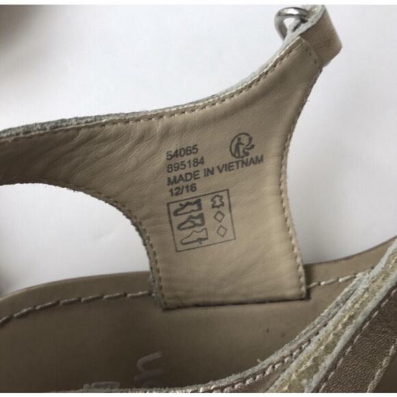 Mini Boden Bear Face Sandals Size 4 - Picture 8 of 14